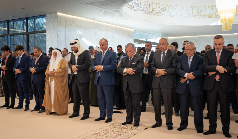 His Majesty King Abdullah performs Eid Al Adha prayer at Hashemiya Mosque in Amman on Wednesday (Photo courtesy of Royal Court)